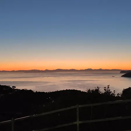 Casa Maddi Con Vista Mare Vicinissima Al Centro Isola D'elba Apartment Capoliveri (Isola d'Elba)