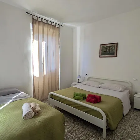 Apartment Casa Maddi Con Vista Mare Vicinissima Al Centro Isola D'elba *